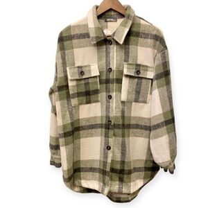 BTFBM NWT Shacket Size Large Womens Green Plaid Flannel Shirt Jacket New W/Tags